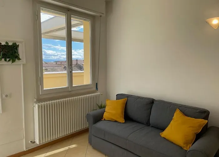 Historic Center Penthouse 6 Minutes From The Station *