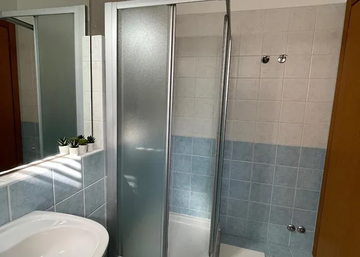 Lägenhet Historic Center Penthouse 6 Minutes From The Station